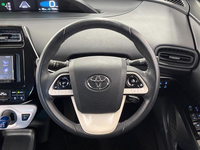 プリウス Ｓセーフティプラス　ＳＤナビ　バックカメラ　衝突軽減　レーダークルーズ　禁煙車　ドラレコ　コーナーセンサー　スマートキー　ＬＥＤヘッド　ＥＴＣ　純正１５インチアルミ　パークアシスト　オートライト　オートエアコン（11枚目）