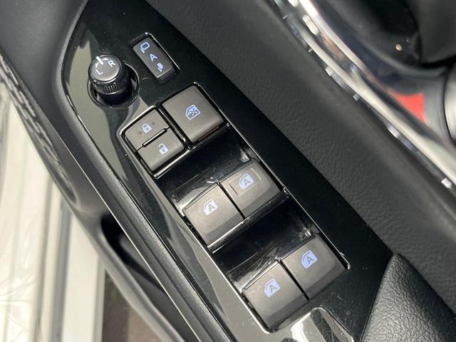 プリウス Ｓセーフティプラス　ＳＤナビ　バックカメラ　衝突軽減　レーダークルーズ　禁煙車　ドラレコ　コーナーセンサー　スマートキー　ＬＥＤヘッド　ＥＴＣ　純正１５インチアルミ　パークアシスト　オートライト　オートエアコン（40枚目）