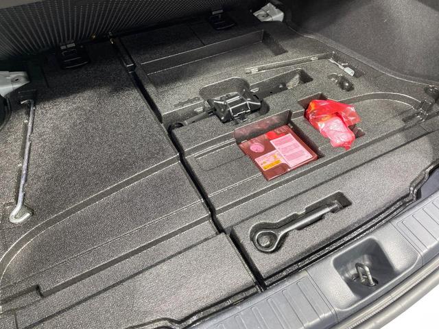 プリウス Ｓセーフティプラス　ＳＤナビ　バックカメラ　衝突軽減　レーダークルーズ　禁煙車　ドラレコ　コーナーセンサー　スマートキー　ＬＥＤヘッド　ＥＴＣ　純正１５インチアルミ　パークアシスト　オートライト　オートエアコン（53枚目）