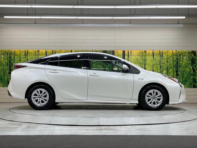 プリウス Ｓセーフティプラス　ＳＤナビ　バックカメラ　衝突軽減　レーダークルーズ　禁煙車　ドラレコ　コーナーセンサー　スマートキー　ＬＥＤヘッド　ＥＴＣ　純正１５インチアルミ　パークアシスト　オートライト　オートエアコン（64枚目）