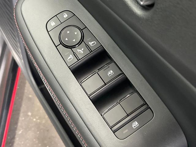 オーラ ニスモ　純正９型ナビ　全周囲カメラ　衝突軽減　プロパイロット　禁煙車　ドラレコ　コーナーセンサー　スマートキー　ＬＥＤヘッド　ビルトインＥＴＣ　純正１７インチアルミ　オートハイビーム　オートライト（39枚目）