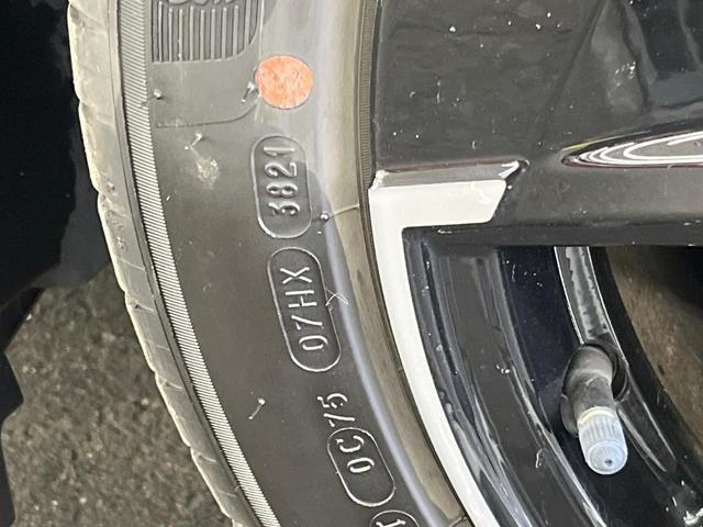 オーラ ニスモ　純正９型ナビ　全周囲カメラ　衝突軽減　プロパイロット　禁煙車　ドラレコ　コーナーセンサー　スマートキー　ＬＥＤヘッド　ビルトインＥＴＣ　純正１７インチアルミ　オートハイビーム　オートライト（62枚目）