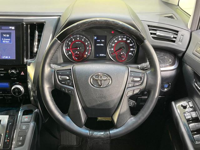 アルファード ２．５Ｓ　Ｃパッケージ　純正９型ＤＡ　サンルーフ　両側電動ドア　後席モニター　バックカメラ　レーダークルーズ　禁煙車　電動リアゲート　ハーフレザーシート　前席シートエアコン　ドラレコ　コーナーセンサー　スマートキー（14枚目）