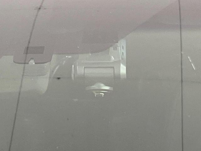 アルファード ２．５Ｓ　Ｃパッケージ　純正９型ＤＡ　サンルーフ　両側電動ドア　後席モニター　バックカメラ　レーダークルーズ　禁煙車　電動リアゲート　ハーフレザーシート　前席シートエアコン　ドラレコ　コーナーセンサー　スマートキー（23枚目）