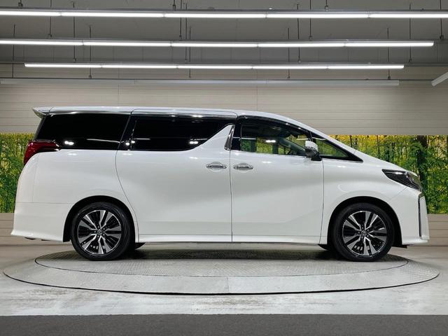 アルファード ２．５Ｓ　Ｃパッケージ　純正９型ＤＡ　サンルーフ　両側電動ドア　後席モニター　バックカメラ　レーダークルーズ　禁煙車　電動リアゲート　ハーフレザーシート　前席シートエアコン　ドラレコ　コーナーセンサー　スマートキー（71枚目）