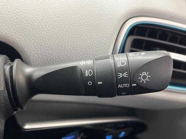 プリウス Ａプレミアム　純正９型ナビ　バックカメラ　１００Ｖ電源　衝突軽減　レーダークルーズ　禁煙車　レザーシート　パワーシート　ドラレコ　スマートキー　ＬＥＤヘッド　ビルトインＥＴＣ　オートハイビーム　車線逸脱警報（28枚目）