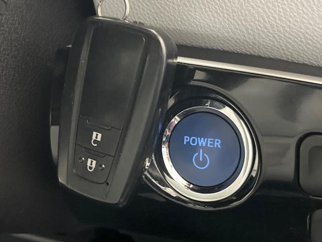プリウス Ａプレミアム　純正９型ナビ　バックカメラ　１００Ｖ電源　衝突軽減　レーダークルーズ　禁煙車　レザーシート　パワーシート　ドラレコ　スマートキー　ＬＥＤヘッド　ビルトインＥＴＣ　オートハイビーム　車線逸脱警報（44枚目）