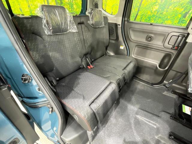 スペーシアギア ハイブリッドＸＺ　届出済未使用車　純正９型ナビ　両側電動ドア　全周囲カメラ　衝突軽減　レーダークルーズ　コーナーセンサー　スマートキー　ＬＥＤヘッド　純正１４インチアルミ　オートハイビーム　オートライト　オートエアコン（9枚目）