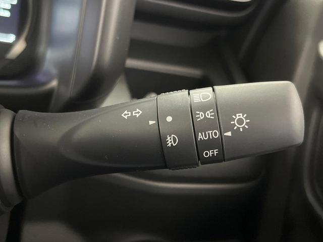 スペーシアギア ハイブリッドＸＺ　届出済未使用車　純正９型ナビ　両側電動ドア　全周囲カメラ　衝突軽減　レーダークルーズ　コーナーセンサー　スマートキー　ＬＥＤヘッド　純正１４インチアルミ　オートハイビーム　オートライト　オートエアコン（30枚目）