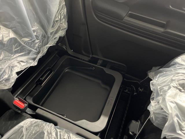 スペーシアギア ハイブリッドＸＺ　届出済未使用車　純正９型ナビ　両側電動ドア　全周囲カメラ　衝突軽減　レーダークルーズ　コーナーセンサー　スマートキー　ＬＥＤヘッド　純正１４インチアルミ　オートハイビーム　オートライト　オートエアコン（44枚目）