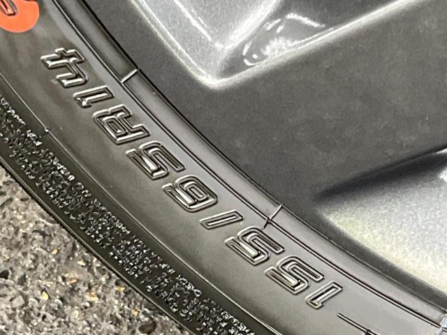 スペーシアギア ハイブリッドＸＺ　届出済未使用車　純正９型ナビ　両側電動ドア　全周囲カメラ　衝突軽減　レーダークルーズ　コーナーセンサー　スマートキー　ＬＥＤヘッド　純正１４インチアルミ　オートハイビーム　オートライト　オートエアコン（65枚目）