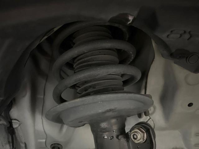 シエンタ ファンベースＧ　純正ナビ　全周囲カメラ　衝突被害軽減システム　禁煙車　ドラレコ　コーナーセンサー　スマートキー　ＬＥＤヘッド　ビルトインＥＴＣ　オートハイビーム　オートライト　オートエアコン　Ｂｌｕｅｔｏｏｔｈ（29枚目）