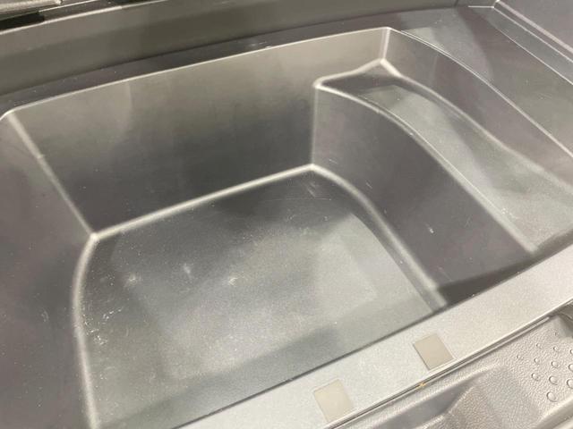 シエンタ ファンベースＧ　純正ナビ　全周囲カメラ　衝突被害軽減システム　禁煙車　ドラレコ　コーナーセンサー　スマートキー　ＬＥＤヘッド　ビルトインＥＴＣ　オートハイビーム　オートライト　オートエアコン　Ｂｌｕｅｔｏｏｔｈ（48枚目）