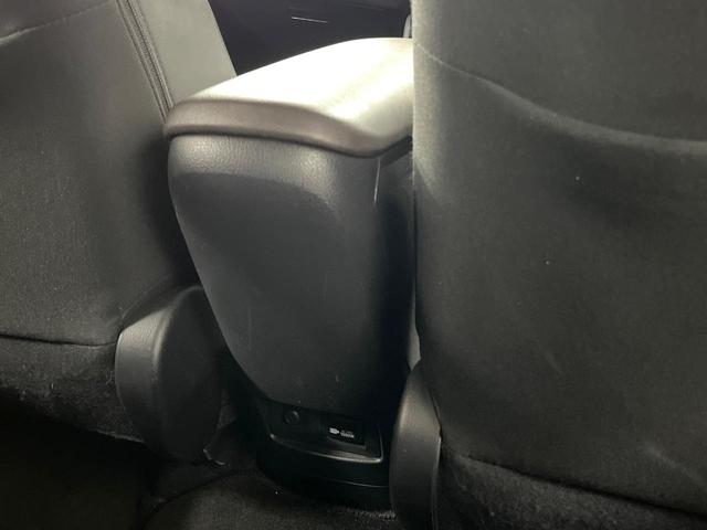 C-HR G 9型フローティングナビ 衝突軽減装置 レーダークルーズ ブラインドスポットモニター LEDヘッドライト ドラレコ ETC Bluetooth シートリフター オートエアコン スマートキー(39枚目)