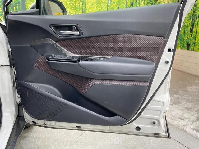 C-HR G 9型フローティングナビ 衝突軽減装置 レーダークルーズ ブラインドスポットモニター LEDヘッドライト ドラレコ ETC Bluetooth シートリフター オートエアコン スマートキー(54枚目)