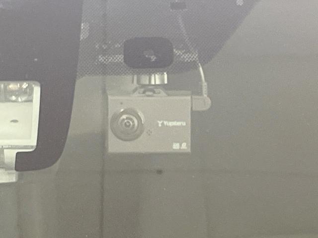 アクア Ｓスタイルブラック　ＳＤナビ　ＥＴＣ　ドラレコ　バックカメラ　スマートキー　プッシュスタート　衝突軽減装置　オートエアコン　フルセグＴＶ　Ｂｌｕｅｔｏｏｔｈ　電動格納ドアミラー　プライバシーガラス　横滑り防止装置（6枚目）