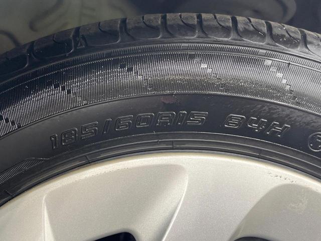 アクア Ｓスタイルブラック　ＳＤナビ　ＥＴＣ　ドラレコ　バックカメラ　スマートキー　プッシュスタート　衝突軽減装置　オートエアコン　フルセグＴＶ　Ｂｌｕｅｔｏｏｔｈ　電動格納ドアミラー　プライバシーガラス　横滑り防止装置（53枚目）