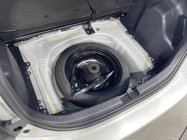 アクア Ｓスタイルブラック　ＳＤナビ　ＥＴＣ　ドラレコ　バックカメラ　スマートキー　プッシュスタート　衝突軽減装置　オートエアコン　フルセグＴＶ　Ｂｌｕｅｔｏｏｔｈ　電動格納ドアミラー　プライバシーガラス　横滑り防止装置（55枚目）