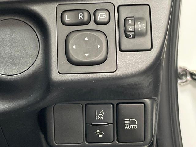 アクア Ｌ　ＳＤナビ　衝突軽減装置　バックカメラ　ドラレコ　Ｂｌｕｅｔｏｏｔｈ　ＬＥＤヘッドライト　キーレスエントリー　電動格納ドアミラー　横滑り防止装置（49枚目）