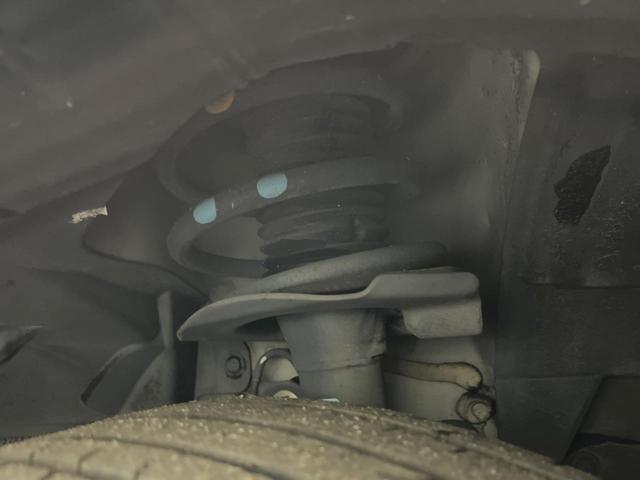 セレナ ハイウェイスター　Ｖセレ＋セーフティＩＩ　ＳＨＶ　ＳＤナビ　全周囲カメラ　両側電動スライド　衝突軽減装置　ＨＩＤヘッド　クルーズコントロール　オートエアコン　シートリフター　サンシェード　リアオートエアコン　アイドリングストップ　電動格納ドアミラー（20枚目）