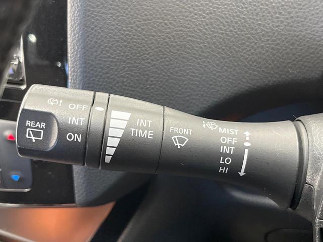 セレナ ハイウェイスター　Ｖセレ＋セーフティＩＩ　ＳＨＶ　ＳＤナビ　全周囲カメラ　両側電動スライド　衝突軽減装置　ＨＩＤヘッド　クルーズコントロール　オートエアコン　シートリフター　サンシェード　リアオートエアコン　アイドリングストップ　電動格納ドアミラー（26枚目）