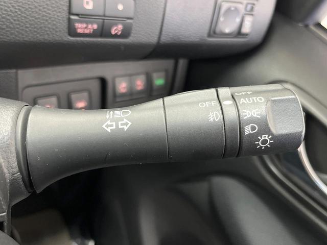 セレナ ハイウェイスター　Ｖセレ＋セーフティＩＩ　ＳＨＶ　ＳＤナビ　全周囲カメラ　両側電動スライド　衝突軽減装置　ＨＩＤヘッド　クルーズコントロール　オートエアコン　シートリフター　サンシェード　リアオートエアコン　アイドリングストップ　電動格納ドアミラー（27枚目）