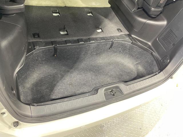 セレナ ハイウェイスター　Ｖセレ＋セーフティＩＩ　ＳＨＶ　ＳＤナビ　全周囲カメラ　両側電動スライド　衝突軽減装置　ＨＩＤヘッド　クルーズコントロール　オートエアコン　シートリフター　サンシェード　リアオートエアコン　アイドリングストップ　電動格納ドアミラー（46枚目）