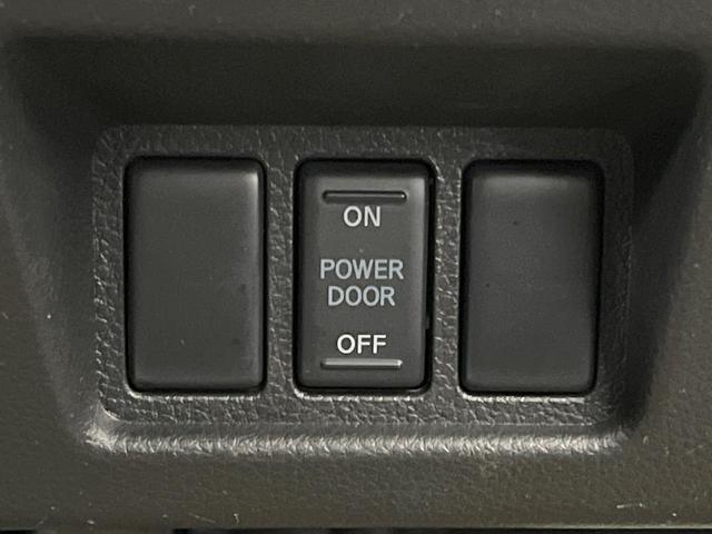 セレナ ハイウェイスター　Ｖセレ＋セーフティＩＩ　ＳＨＶ　ＳＤナビ　全周囲カメラ　両側電動スライド　衝突軽減装置　ＨＩＤヘッド　クルーズコントロール　オートエアコン　シートリフター　サンシェード　リアオートエアコン　アイドリングストップ　電動格納ドアミラー（59枚目）