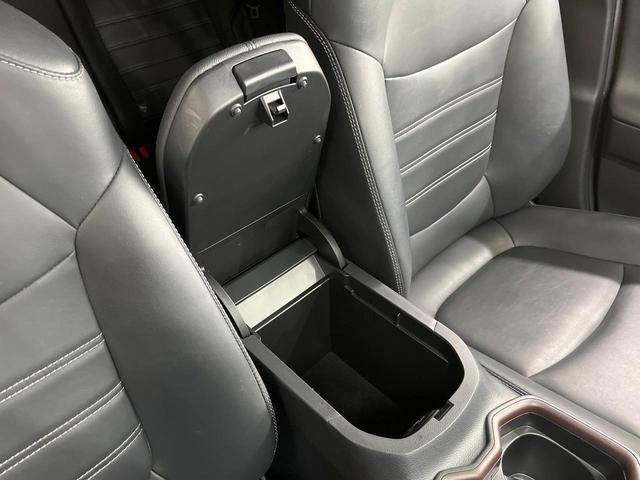 ＲＡＶ４ Ｇ　Ｚパッケージ　純正９型ナビ　衝突軽減装置　レーダークルーズ　ブラインドスポットモニター　パワーシート　電動リアゲート　ＥＴＣ　Ｂｌｕｅｔｏｏｔｈ　シートヒーター　ステアリングヒーター　バックカメラ　ＬＥＤヘッド（56枚目）