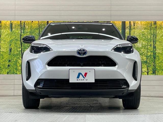 ヤリスクロス ハイブリッドＺ　純正８型ＤＡ　全周囲カメラ　衝突軽減装置　レーダークルーズ　ＥＴＣ　ブラインドスポットモニター　Ｂｌｕｅｔｏｏｔｈ　ＬＥＤヘッド　シートヒーター　オートエアコン　パワーシート　１８インチアルミ（14枚目）