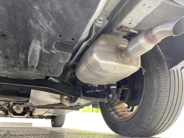 ヤリスクロス ハイブリッドＺ　純正８型ＤＡ　全周囲カメラ　衝突軽減装置　レーダークルーズ　ＥＴＣ　ブラインドスポットモニター　Ｂｌｕｅｔｏｏｔｈ　ＬＥＤヘッド　シートヒーター　オートエアコン　パワーシート　１８インチアルミ（21枚目）