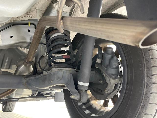 ルーミー カスタムＧ　純正９型ナビ　両側電動ドア　バックカメラ　レーダークルーズ　禁煙車　コーナーセンサー　スマートキー　ＬＥＤヘッド　ビルトインＥＴＣ　純正１４インチアルミ　オートハイビーム　車線逸脱警報（20枚目）