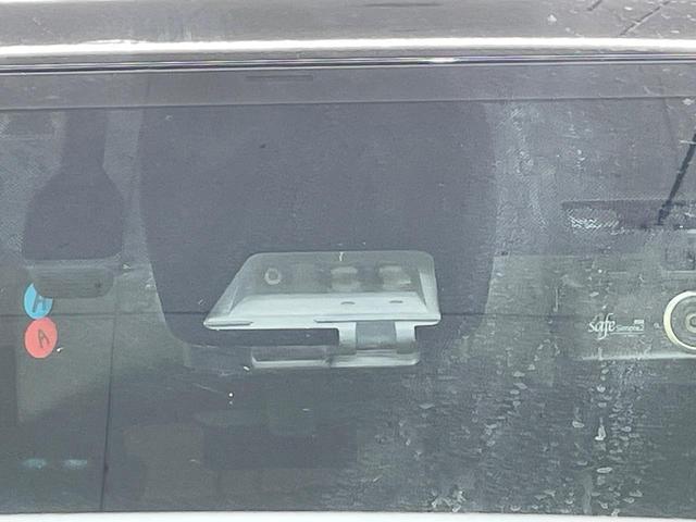 ヴォクシー ハイブリッドＺＳ　煌　純正９型ＳＤナビ　後席モニター　両側電動ドア　バックカメラ　衝突被害軽減システム　禁煙車　ドラレコ　スマートキー　ＬＥＤヘッド　ビルトインＥＴＣ　クルコン　純正１６ＡＷ　オートライト　デュアルエアコン（24枚目）