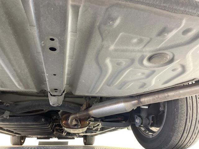 ヴォクシー ハイブリッドＺＳ　煌　純正９型ＳＤナビ　後席モニター　両側電動ドア　バックカメラ　衝突被害軽減システム　禁煙車　ドラレコ　スマートキー　ＬＥＤヘッド　ビルトインＥＴＣ　クルコン　純正１６ＡＷ　オートライト　デュアルエアコン（55枚目）