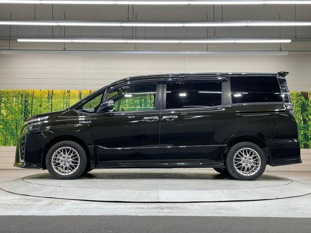 ヴォクシー ハイブリッドＺＳ　煌　純正９型ＳＤナビ　後席モニター　両側電動ドア　バックカメラ　衝突被害軽減システム　禁煙車　ドラレコ　スマートキー　ＬＥＤヘッド　ビルトインＥＴＣ　クルコン　純正１６ＡＷ　オートライト　デュアルエアコン（66枚目）