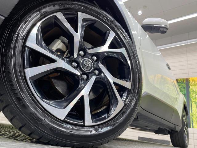C-HR G LEDエディション 純正ナビ バックカメラ レーダークルーズ 禁煙車 ハーフレザーシート コーナーセンサー スマートキー LEDヘッド ビルトインETC 純正18インチアルミ オートハイビーム 車線逸脱警報(12枚目)