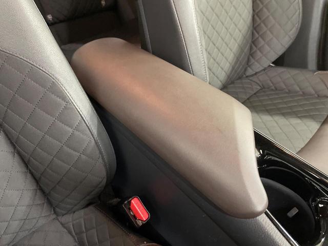 C-HR G LEDエディション 純正ナビ バックカメラ レーダークルーズ 禁煙車 ハーフレザーシート コーナーセンサー スマートキー LEDヘッド ビルトインETC 純正18インチアルミ オートハイビーム 車線逸脱警報(38枚目)