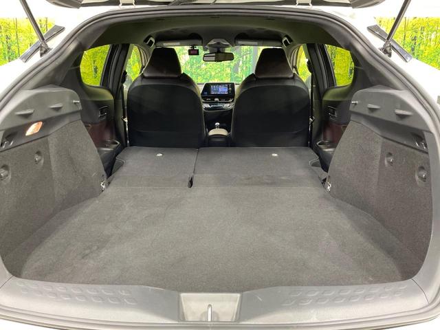 C-HR G LEDエディション 純正ナビ バックカメラ レーダークルーズ 禁煙車 ハーフレザーシート コーナーセンサー スマートキー LEDヘッド ビルトインETC 純正18インチアルミ オートハイビーム 車線逸脱警報(44枚目)