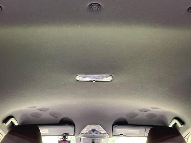 C-HR G LEDエディション 純正ナビ バックカメラ レーダークルーズ 禁煙車 ハーフレザーシート コーナーセンサー スマートキー LEDヘッド ビルトインETC 純正18インチアルミ オートハイビーム 車線逸脱警報(45枚目)