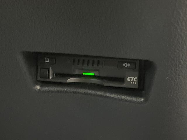 シエンタ ハイブリッド　Ｇ　セーフティーエディションＩＩ　純正ナビ　両側電動スライド　衝突軽減装置　ＥＴＣ　ドラレコ　Ｂｌｕｅｔｏｏｔｈ　ＬＥＤヘッド　クルーズコントロール　スマートキー　プッシュスタート　オートエアコン　バックカメラ　オートライト（5枚目）