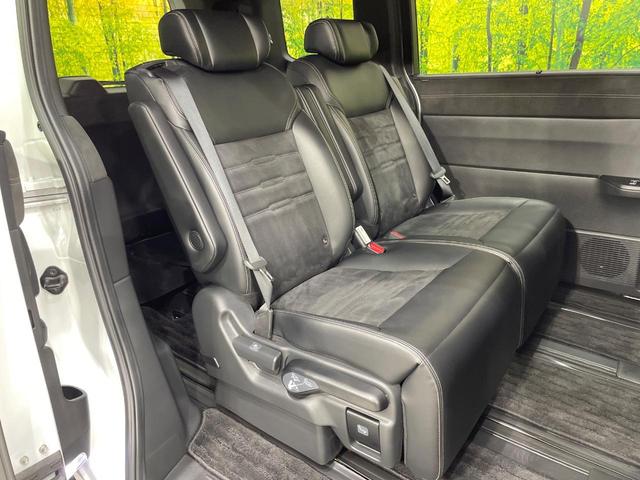 ステップワゴン ｅ：ＨＥＶスパーダ　プレミアムライン　純正１１．４型ナビ　全周囲カメラ　両側電動スライド　衝突軽減装置　レーダークルーズ　ＬＥＤヘッド　シートヒーター　ＥＴＣ　Ｂｌｕｅｔｏｏｔｈ　ドラレコ　電動パーキング　電動リアゲート（10枚目）