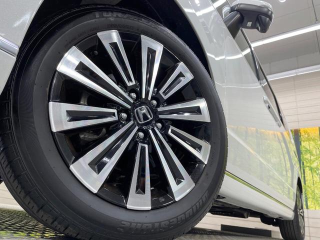 ステップワゴン ｅ：ＨＥＶスパーダ　プレミアムライン　純正１１．４型ナビ　全周囲カメラ　両側電動スライド　衝突軽減装置　レーダークルーズ　ＬＥＤヘッド　シートヒーター　ＥＴＣ　Ｂｌｕｅｔｏｏｔｈ　ドラレコ　電動パーキング　電動リアゲート（13枚目）