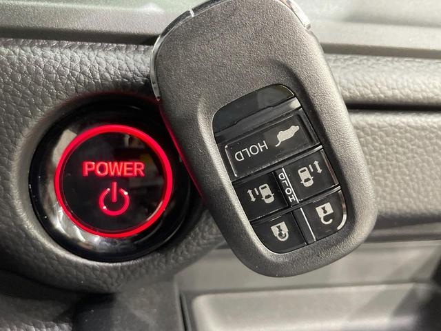 ステップワゴン ｅ：ＨＥＶスパーダ　プレミアムライン　純正１１．４型ナビ　全周囲カメラ　両側電動スライド　衝突軽減装置　レーダークルーズ　ＬＥＤヘッド　シートヒーター　ＥＴＣ　Ｂｌｕｅｔｏｏｔｈ　ドラレコ　電動パーキング　電動リアゲート（44枚目）