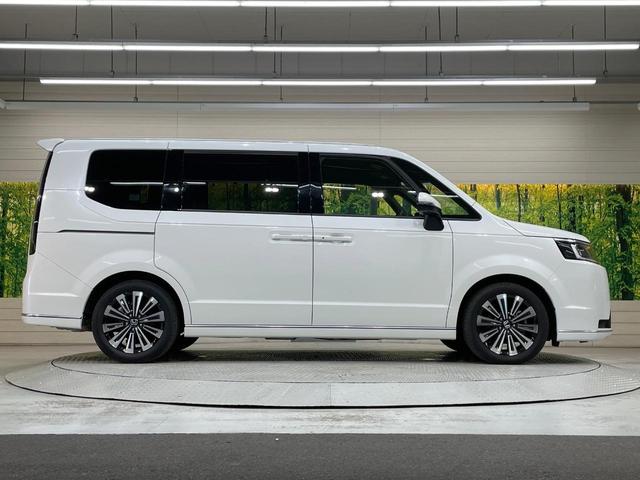 ステップワゴン ｅ：ＨＥＶスパーダ　プレミアムライン　純正１１．４型ナビ　全周囲カメラ　両側電動スライド　衝突軽減装置　レーダークルーズ　ＬＥＤヘッド　シートヒーター　ＥＴＣ　Ｂｌｕｅｔｏｏｔｈ　ドラレコ　電動パーキング　電動リアゲート（61枚目）