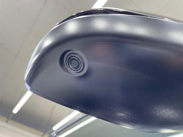 ヴェゼル ｅ：ＨＥＶ　Ｚ　登録済未使用車　純正９型ナビ　全周囲カメラ　衝突軽減装置　　電動リアゲート　ブラインドスポットモニター　コーナーセンサー　スマートキー　ＬＥＤヘッド　ＥＴＣ　純正１８インチアルミ　オートライト（48枚目）