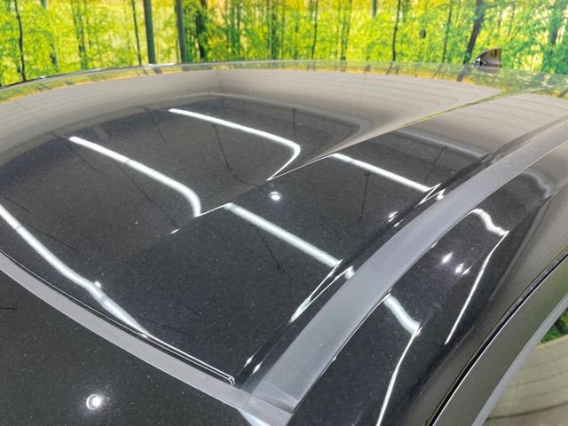 ヴェゼル ｅ：ＨＥＶ　Ｚ　登録済未使用車　純正９型ナビ　全周囲カメラ　衝突軽減装置　　電動リアゲート　ブラインドスポットモニター　コーナーセンサー　スマートキー　ＬＥＤヘッド　ＥＴＣ　純正１８インチアルミ　オートライト（56枚目）