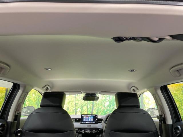 ヴェゼル ｅ：ＨＥＶ　Ｚ　登録済未使用車　純正９型ナビ　全周囲カメラ　衝突軽減装置　　電動リアゲート　ブラインドスポットモニター　コーナーセンサー　スマートキー　ＬＥＤヘッド　ＥＴＣ　純正１８インチアルミ　オートライト（65枚目）