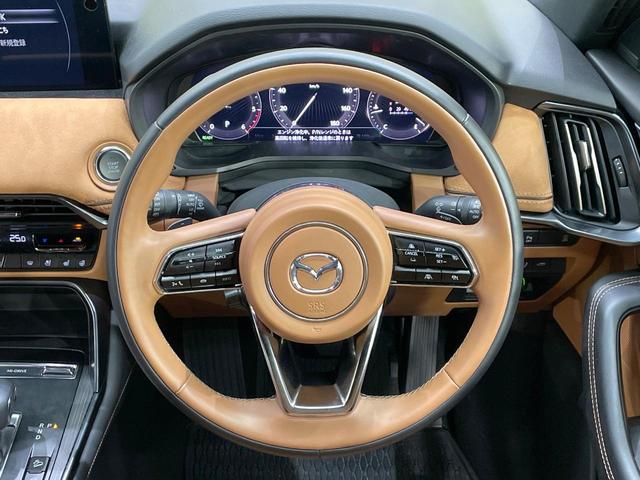 ＣＸ－６０ ＸＤ－ハイブリッド　プレミアムスポーツ　サンルーフ　純正１２．３型ナビ　全周囲カメラ　ＢＯＳＥサウンド　レーダークルーズ　ブラインドスポットモニタ　シートヒーター　ステアリングヒーター　パワーシート　電動リアゲート　本革シート　ＥＴＣ（11枚目）