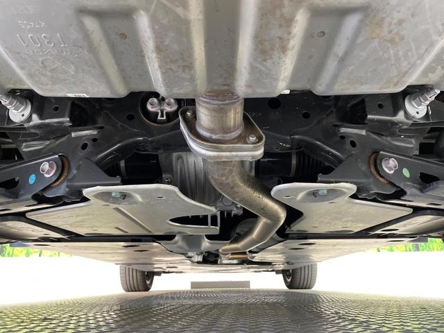 ＣＸ－６０ ＸＤ－ハイブリッド　プレミアムスポーツ　サンルーフ　純正１２．３型ナビ　全周囲カメラ　ＢＯＳＥサウンド　レーダークルーズ　ブラインドスポットモニタ　シートヒーター　ステアリングヒーター　パワーシート　電動リアゲート　本革シート　ＥＴＣ（19枚目）