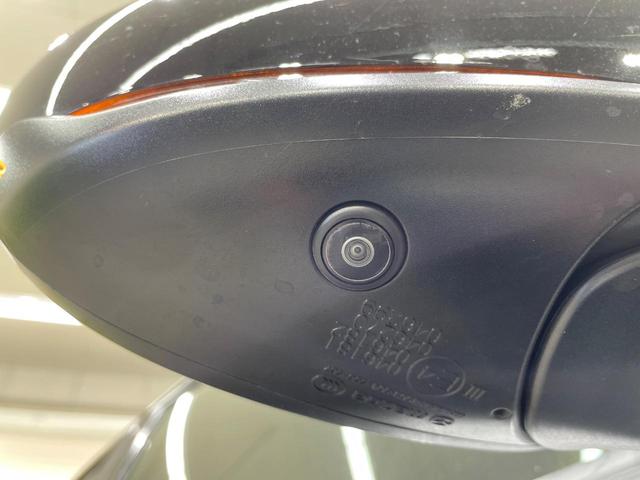 ＣＸ－６０ ＸＤ－ハイブリッド　プレミアムスポーツ　サンルーフ　純正１２．３型ナビ　全周囲カメラ　ＢＯＳＥサウンド　レーダークルーズ　ブラインドスポットモニタ　シートヒーター　ステアリングヒーター　パワーシート　電動リアゲート　本革シート　ＥＴＣ（30枚目）